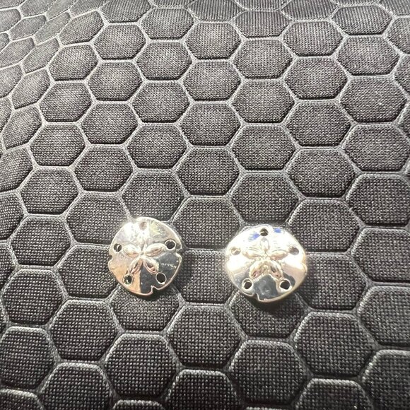 Venice By The Sea Jewelry Jewelry - Sand Dollar Stud Earrings 18K White Gold Plated
